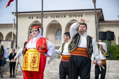 Dünya Engelliler Günü'nde Mersin’de , ‘Biz de Varız’ yürüyüşü düzenlendi