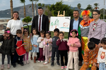 Mersin Bozyazı’da “Aileni ve Tuvalini Al Gel” etkinliği yapıldı