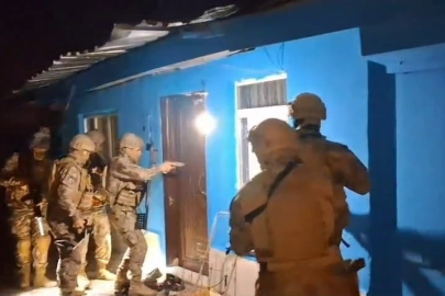 Sakarya’da uyuşturucu satıcılarına operasyon: 13 gözaltı