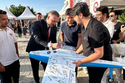 Tutsoy: Ülkü Ocakları, gençleri mesleki ve kültürel alanda geleceğe hazırlıyor