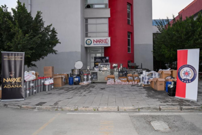 Adana’da geri dönüşüm maskesi altında uyuşturucu üretimi: 6 kişi tutuklandı