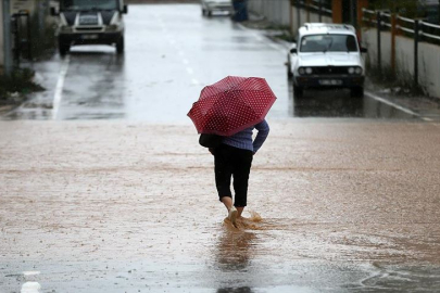 Adana ve Mersin için kuvvetli yağış uyarısı! Karla karışık yağmur geliyor