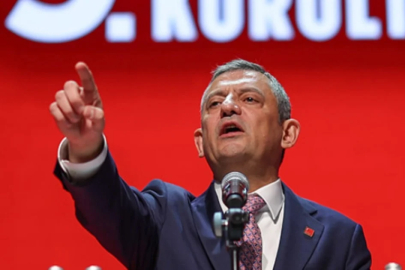 Özgür Özel CHP’nin yeni A takımını açıkladı: MYK’da 7 yeni isim, görev dağılımı netleşti