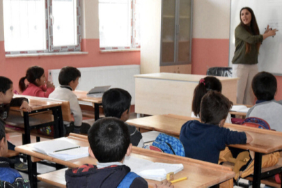 2025-2026 eğitim yılı başlıyor! Sömestr ne zaman, karne ve 15 tatil tarihleri belli oldu mu?