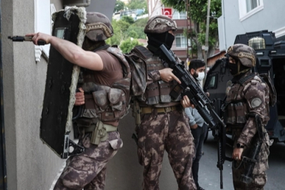 Bakan Yerlikaya: “7 ilde 7 organize suç örgütüne operasyon, 67 şüpheli yakalandı”