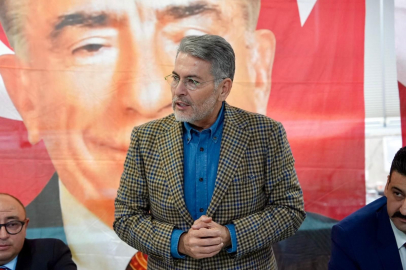 Mersin'de yatırım ve 2B arazileri zirvesi: Levent Uysal ve Mustafa Kara projeleri açıkladı