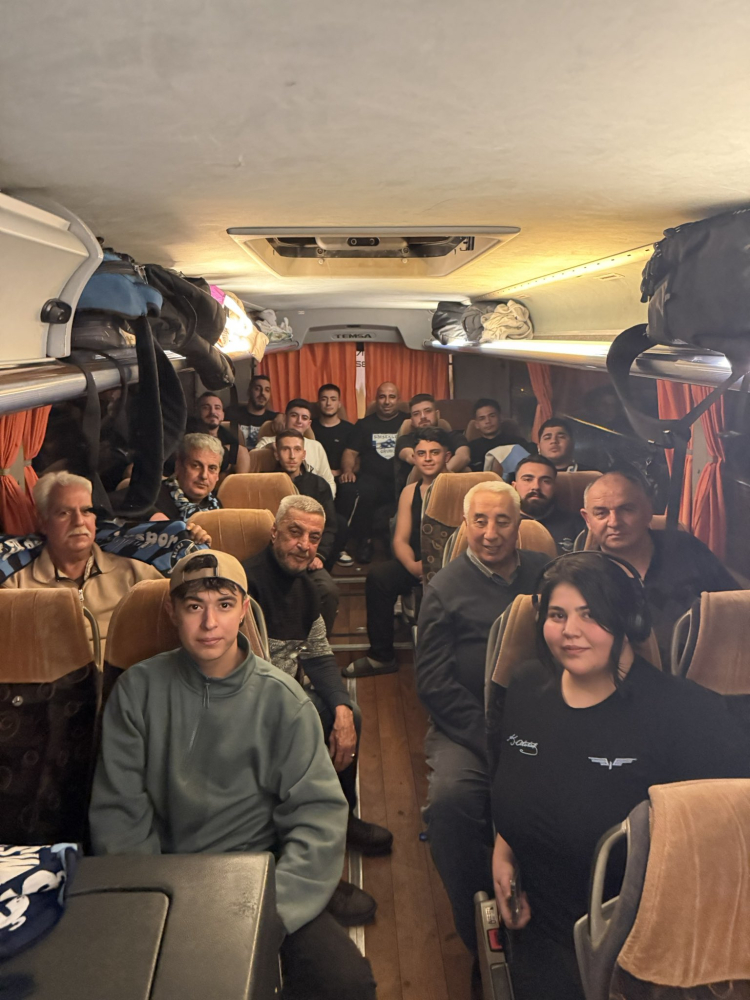 Iğdır'da skor değil dostluk konuşuldu Adana Demirspor taraftarına sıcak karşılama 2