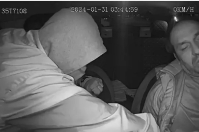 İzmir’de taksici Oğuz Erge’yi tabancayla öldürüp telefon ve kulaklığını gasbeden Delil Aysal’a müebbet