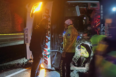 Osmaniye’de yolcu otobüsü devrildi: 3 yaralı