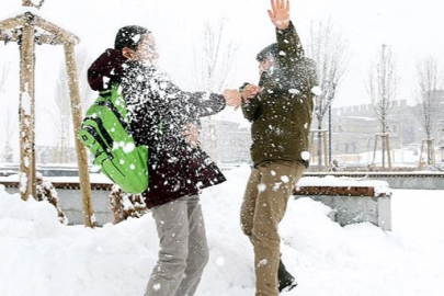 10 Aralık okullar tatil mi? Valilik açıklaması var mı? Hangi illerde okul tatili bekleniyor?