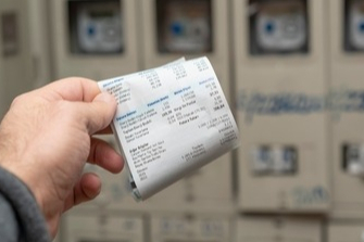 Bakan Bayraktar'dan elektrik faturaları için yeni sinyal: Limit bir kademe daha düşebilir