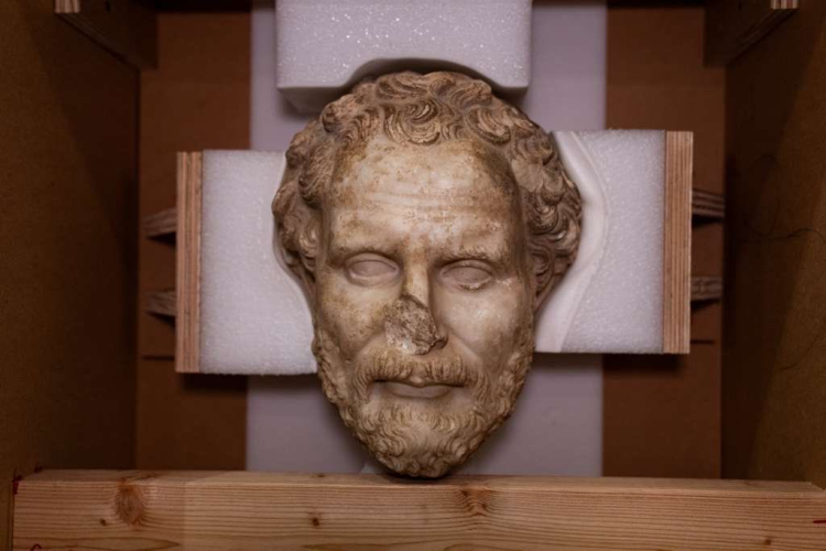 Boubon'un kayıp imparatoru evine dönüyor ABD’den 28 eserle birlikte iade 3