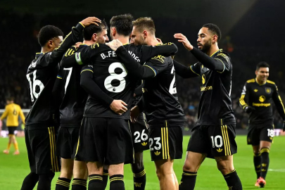 Manchester United’dan Molineux’de farklı galibiyet