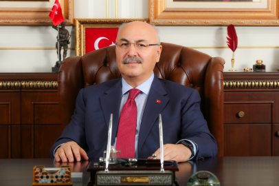 Vali Köşger: Aziz milletimizin adalet ve mazluma sahip çıkma geleneği bugün de sürüyor