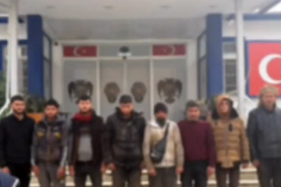 Hatay'da 8 düzensiz göçmen yakalandı, göçmen kaçakçısı tutuklandı