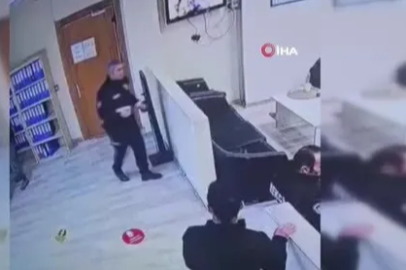 Bekçiye silahını almaya çalışan şahıs polisler tarafından etkisiz hale getirildi