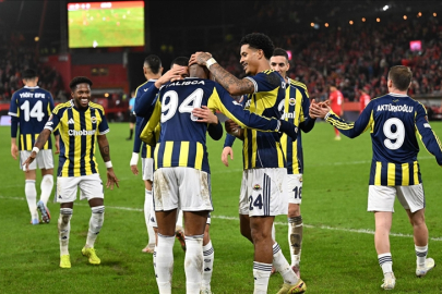 Brann'ı deplasmanda 4-0 yenen Fenerbahçe, play-off için avantaj yakaladı