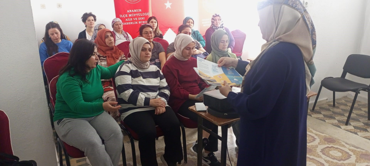 Mersin Anamur'da “Değerleriyle Güçlü Ailem” projesi devam ediyor 2