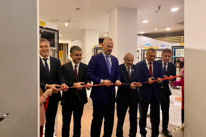 Pul Müzesinde “PTT 185 Yaşında Pul Sergisi” açıldı