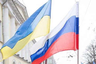 Ukrayna, Hazar Denizi’ndeki 2 Rus petrol platformunu hedef aldı