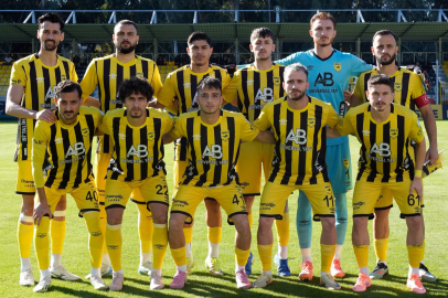 Adana 01 FK’dan zirve yürüyüşünde önemli adım