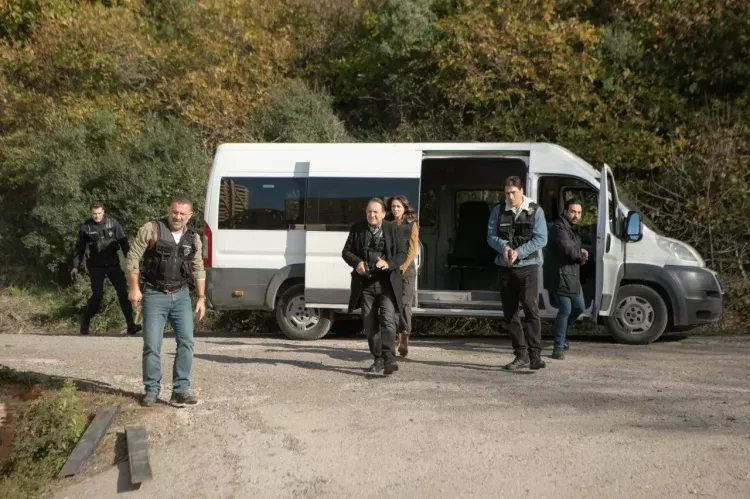 Arka Sokaklar'da Tunç krizi Arka Sokaklar'ın 731. bölümünde neler yaşandı 5