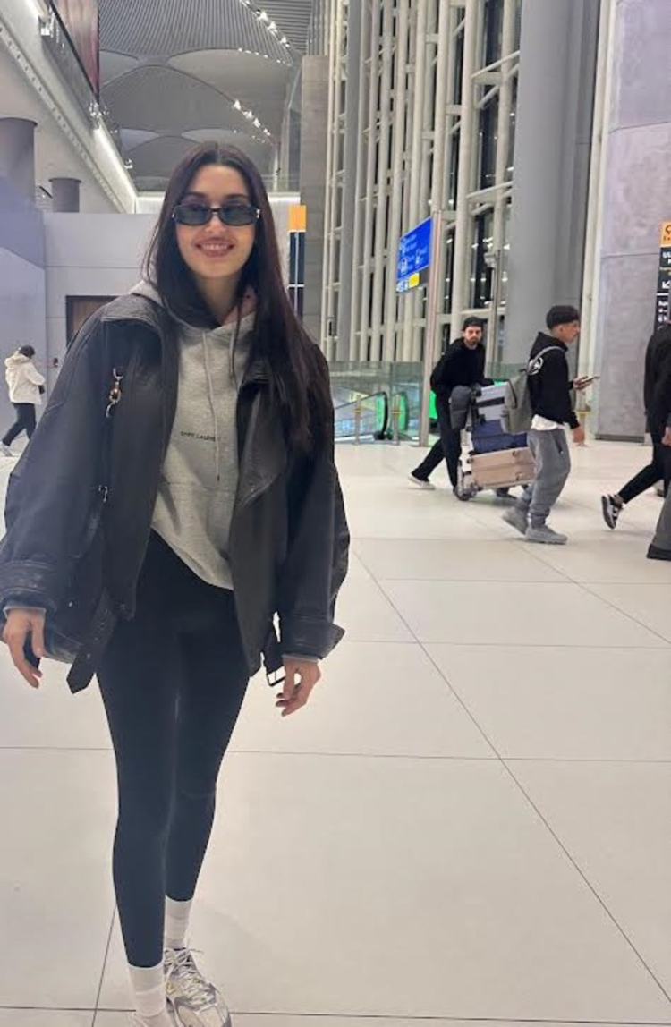 Hande Erçel’den Onur Güvenatam iddialarına yanıt Yargılamadan önce bir dursun beklesin 2