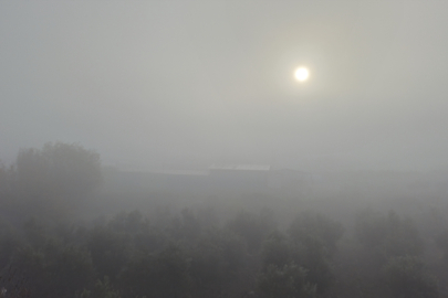 Hatay'da sis kabusu: Görüş mesafesi 40 metreye kadar düştü