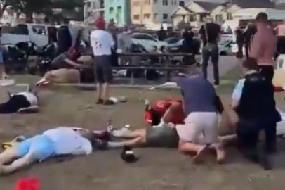 Bondi Plajı saldırısında ne oldu? Saldırganlar kim, kimlikleri belli oldu mu?