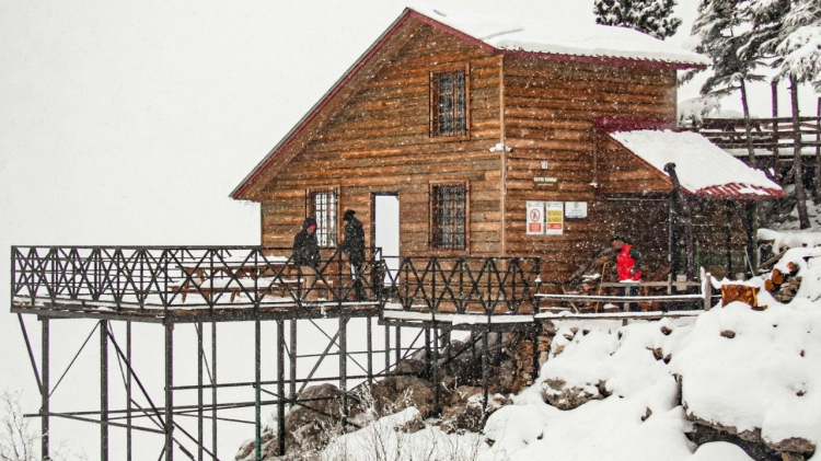 aladağ başkanın çardağı