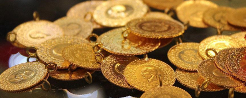 Altın haftaya yükselişle başladı: 15 Aralık 2025 Gram, Çeyrek ve Cumhuriyet altında son durum