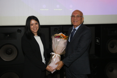 ÇÜ İletişim Fakültesi Dekanlığına Prof. Dr. Ayşe Aslı Sezgin Büyükalaca atandı