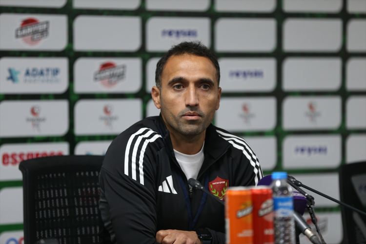 Sakaryaspor cephesi mutlu, Hatayspor'da hüzün hakim Teknik adamlardan maç sonu açıklamalar 2