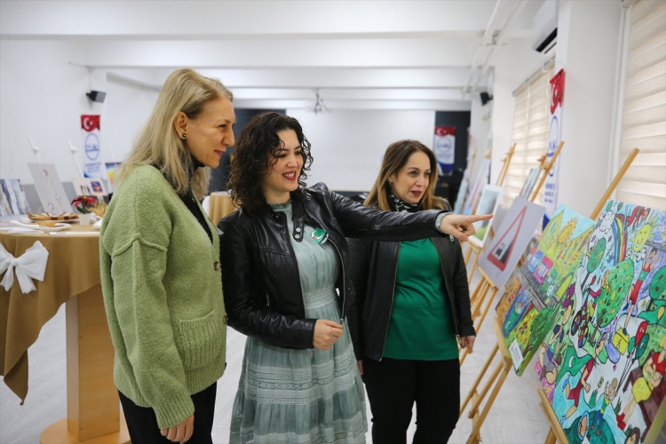 Adana'da Sağlıklı Nesil Sağlıklı Gelecek sergisi 2