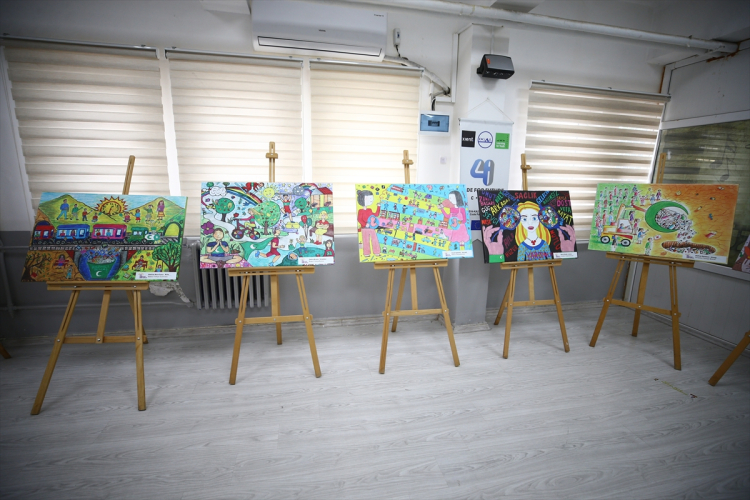 Adana'da Sağlıklı Nesil Sağlıklı Gelecek sergisi 3