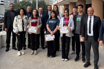 Aile Yılı’nda öğrenciler kalemleriyle aileyi anlattı