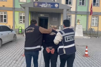 Hatay Antakya ve Erzin'de hırsızlık suçundan aranan firariler yakalandı