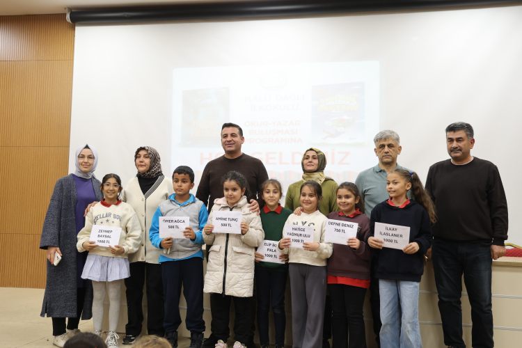 Adana'da dijital bağımlılık ve akran zorbalığına karşı kitaplı mücadele 2