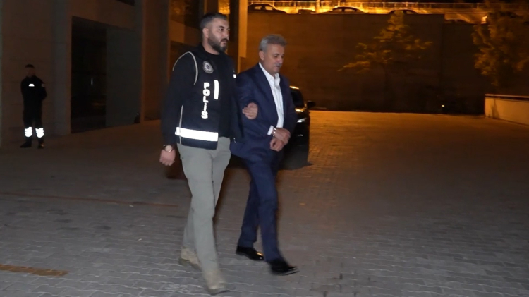 Kırıkkale Yahşihan Belediye Başkanı Ahmet Sungur'a irtikap iddianamesi 2