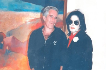 Epstein belgelerinde Clinton ve Michael Jackson dahil çok sayıda ünlü ismin fotoğrafları ortaya çıktı
