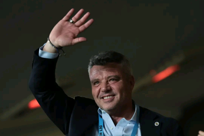 Fenerbahçe Başkanı Saran, hakkındaki iddialara yanıt vermek için yurda döndü