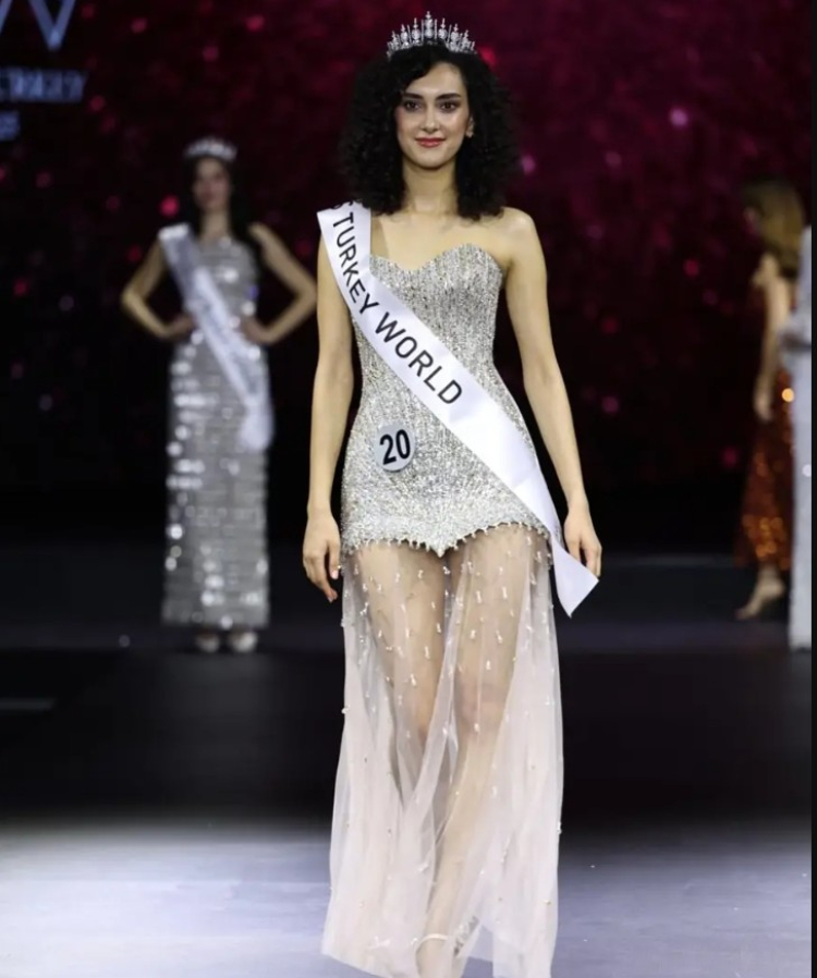 sıla saraydemir kimdir?