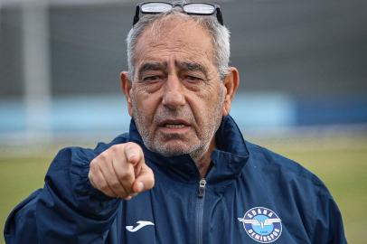 Adana Demirspor, Ümraniyespor maçı saatini bekliyor