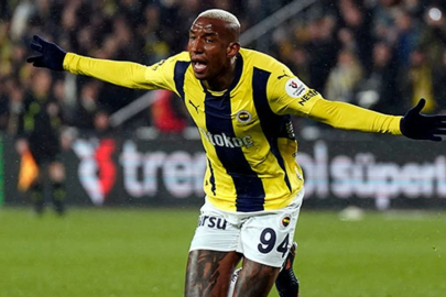 Fenerbahçe'de Talisca, sakatlandı