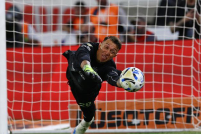 Fernando Muslera tarihe geçti