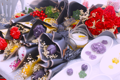 Kokulu mumlar Kadın Emeği Pazarı’nın gözdesi oldu