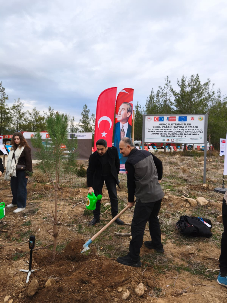 Adana'da “Genç İletişimciler Yeşil Vatan Hatıra Ormanı” için fidanlar dikildi 4