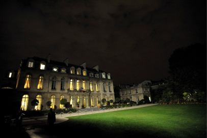 Elysee Sarayı'nda hırsızlık skandalı: 100 parça tarihi porselen çalındı