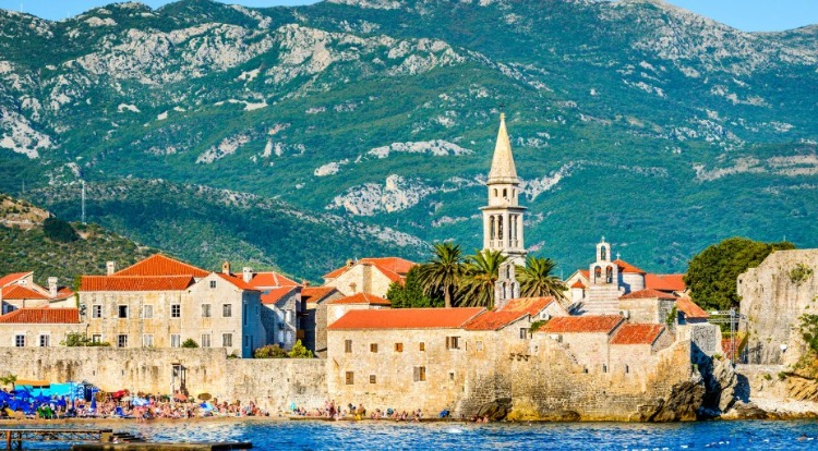 KOTOR – TARİH VE MANZARANIN BULUŞTUĞU ŞEHİR