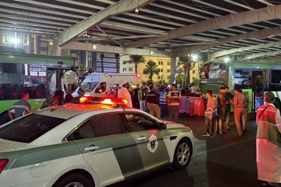 MEKKE’DE TÜRK UMRECİ KAFİLESİNE OTOBÜS ÇARPTI: 1 ÖLÜ, 2 YARALI